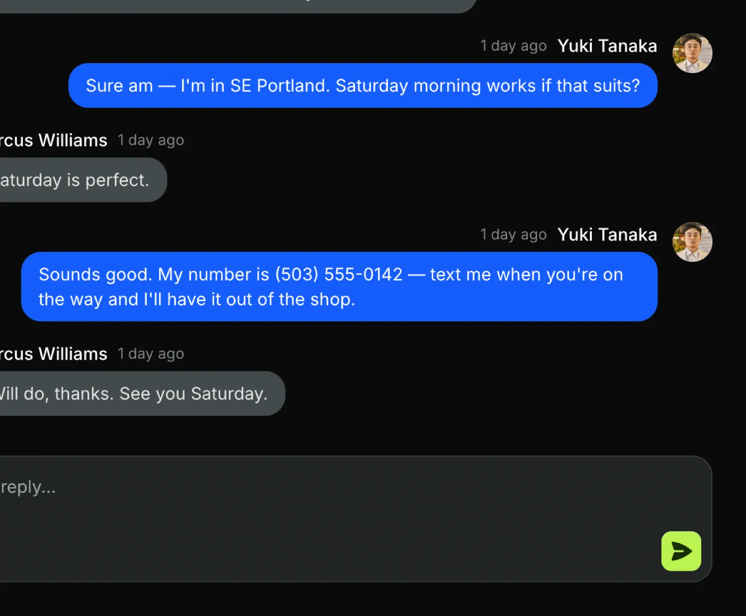 A private buyer–seller message thread arranging a viewing, where the seller shares their phone number inside the conversation rather than posting it publicly.